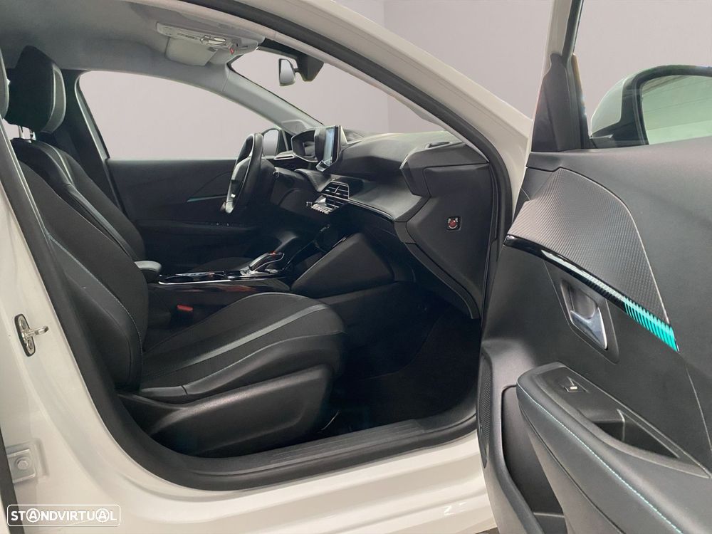 Peugeot e-208 50 kWh Allure Pack - 16