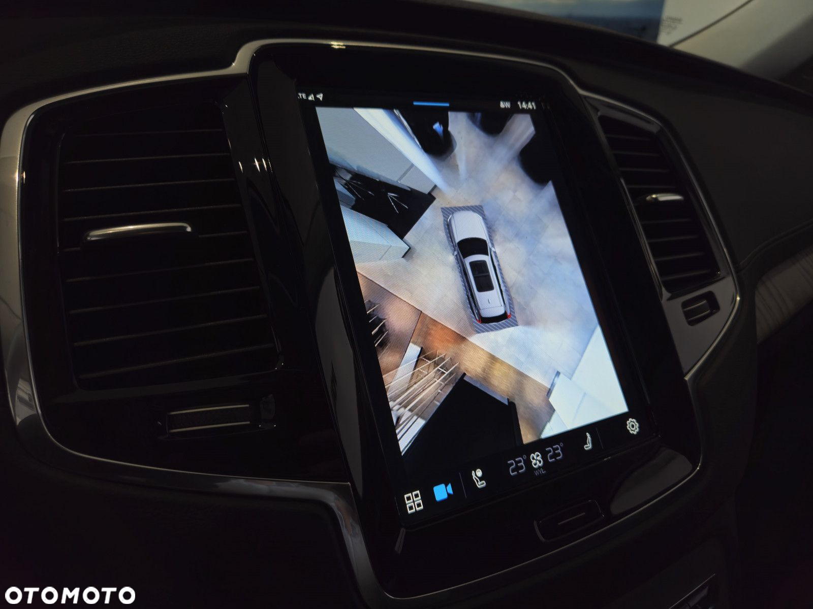 Volvo XC 90 - 28
