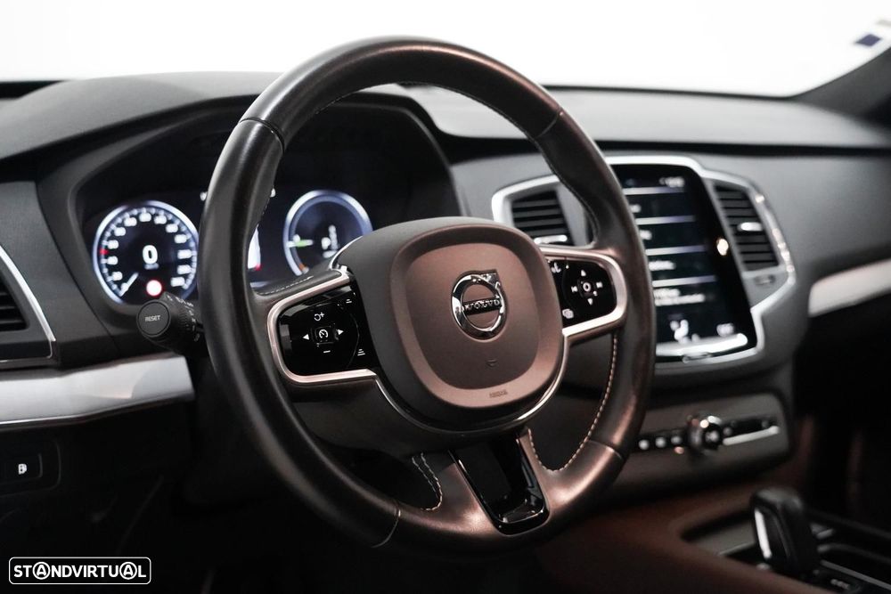 Volvo XC 90 2.0 T8 PHEV Momentum Plus AWD - 10