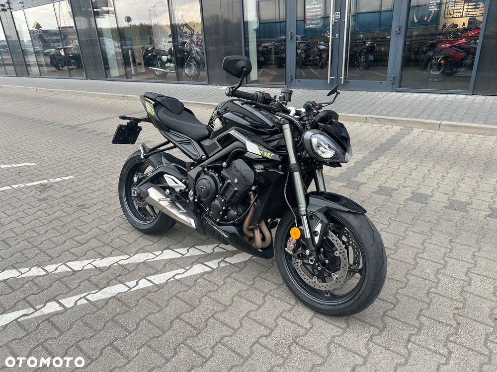 Triumph Street Triple - 3