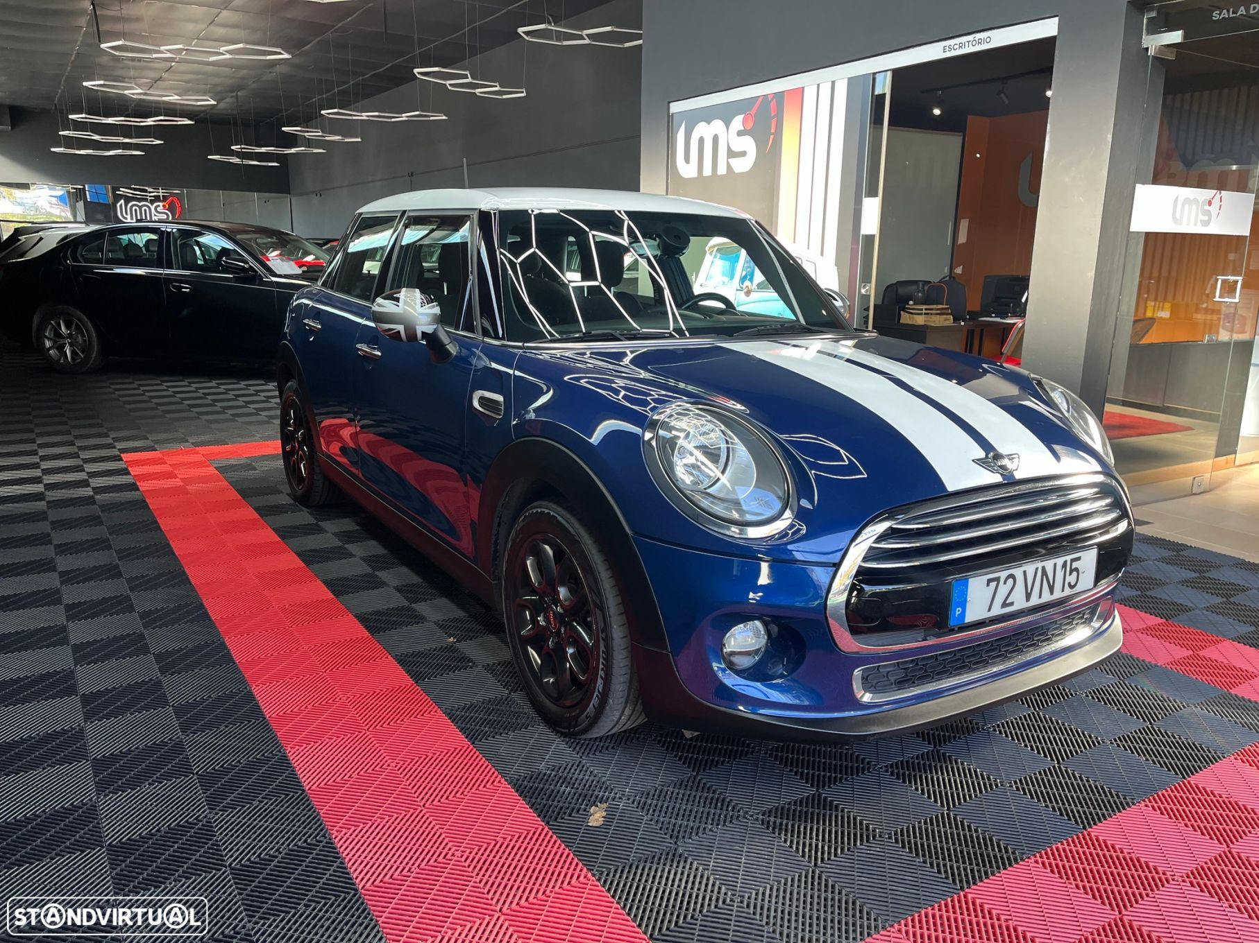 MINI 5 Portas Cooper D - 1