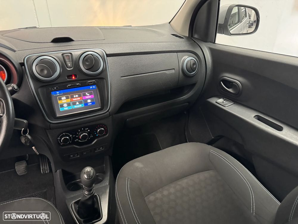 Dacia Lodgy dCi 110 Stepway - 15