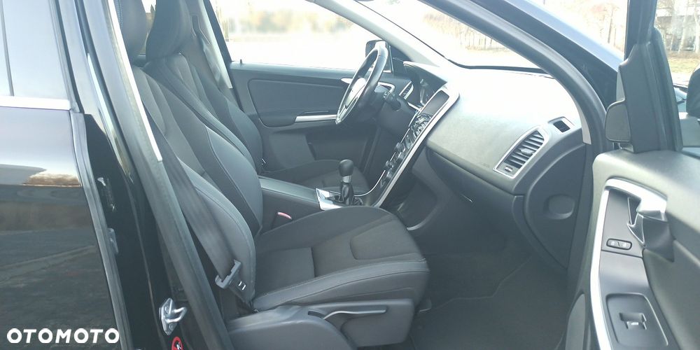 Volvo XC 60 D3 Edition Pro - 26