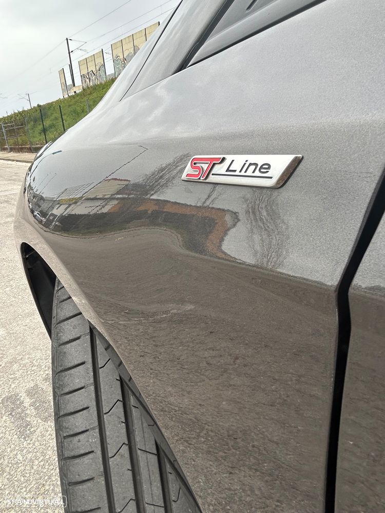 Ford Focus 1.0 EcoBoost MHEV ST-Line - 20