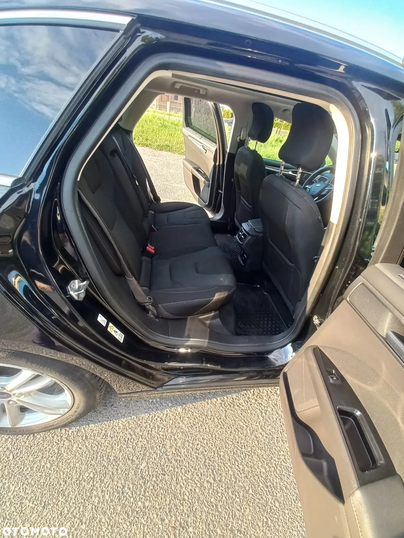 Ford Mondeo 2.0 TDCi Titanium PowerShift - 18