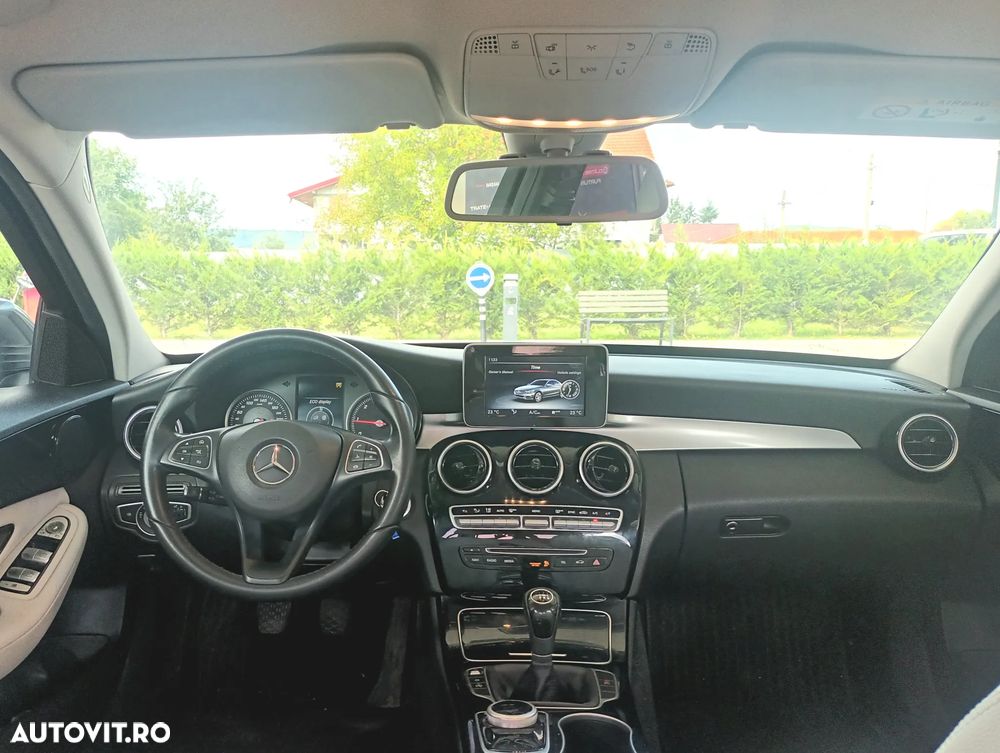 Mercedes-Benz C 200 d - 12