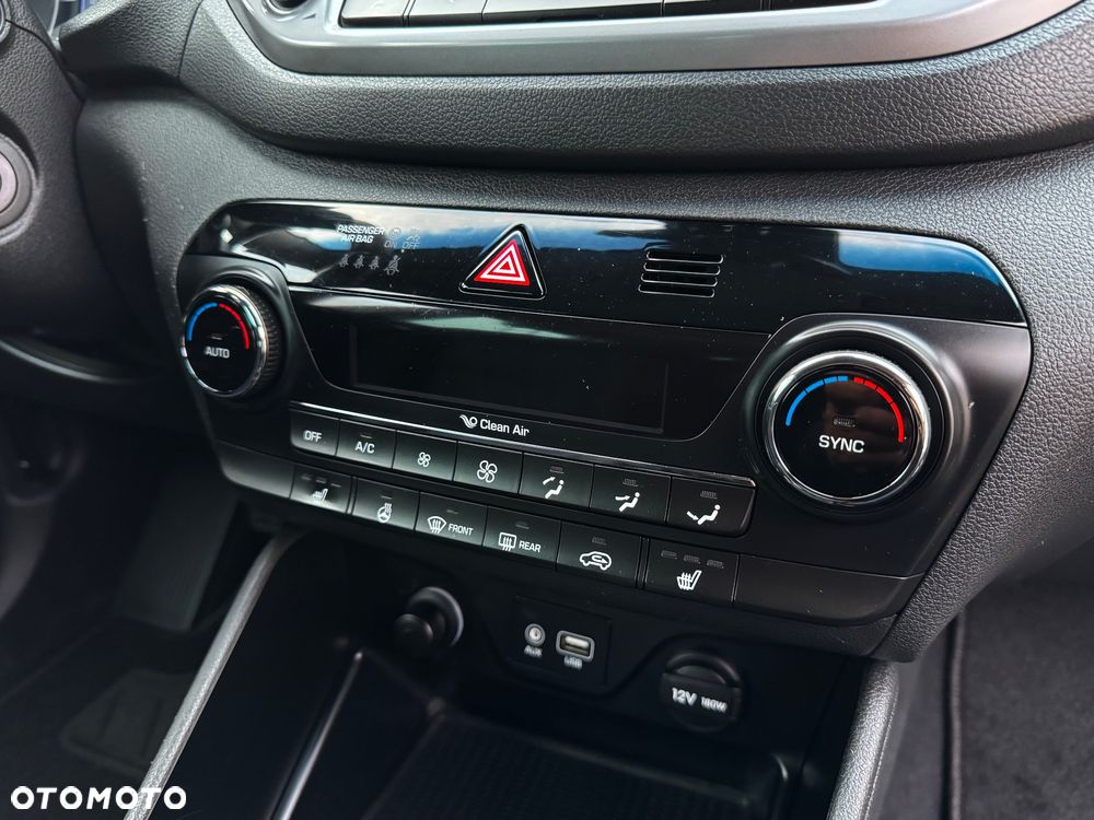 Hyundai Tucson 1.6 GDI BlueDrive Style 2WD - 27