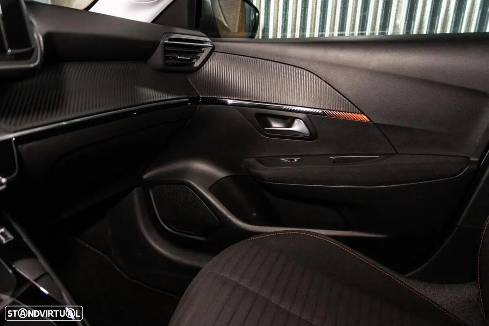 Peugeot e-208 50 kWh Active Pack - 38