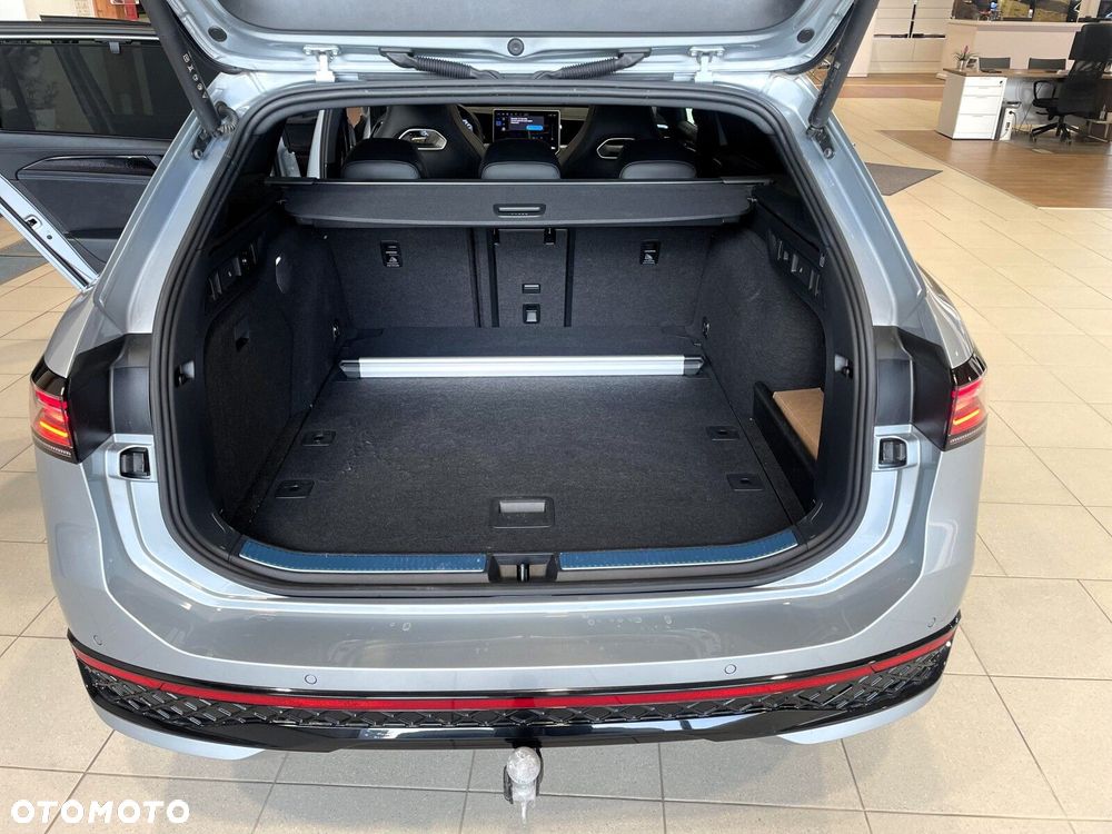 Volkswagen Passat - 20