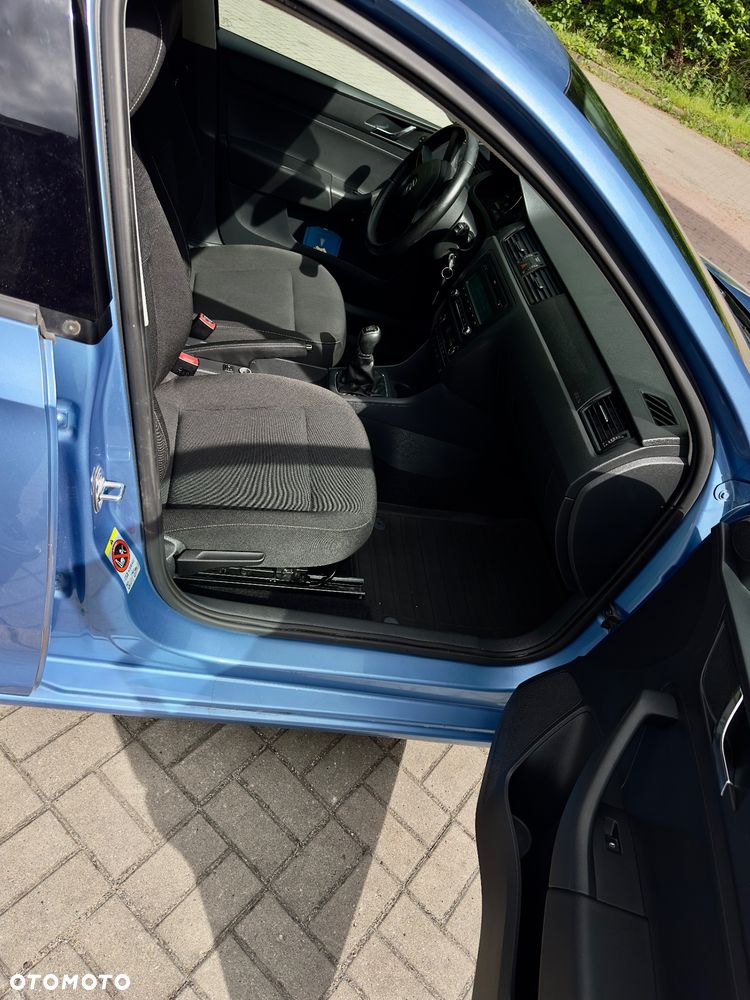 Skoda RAPID 1.2 TSI Ambition - 7