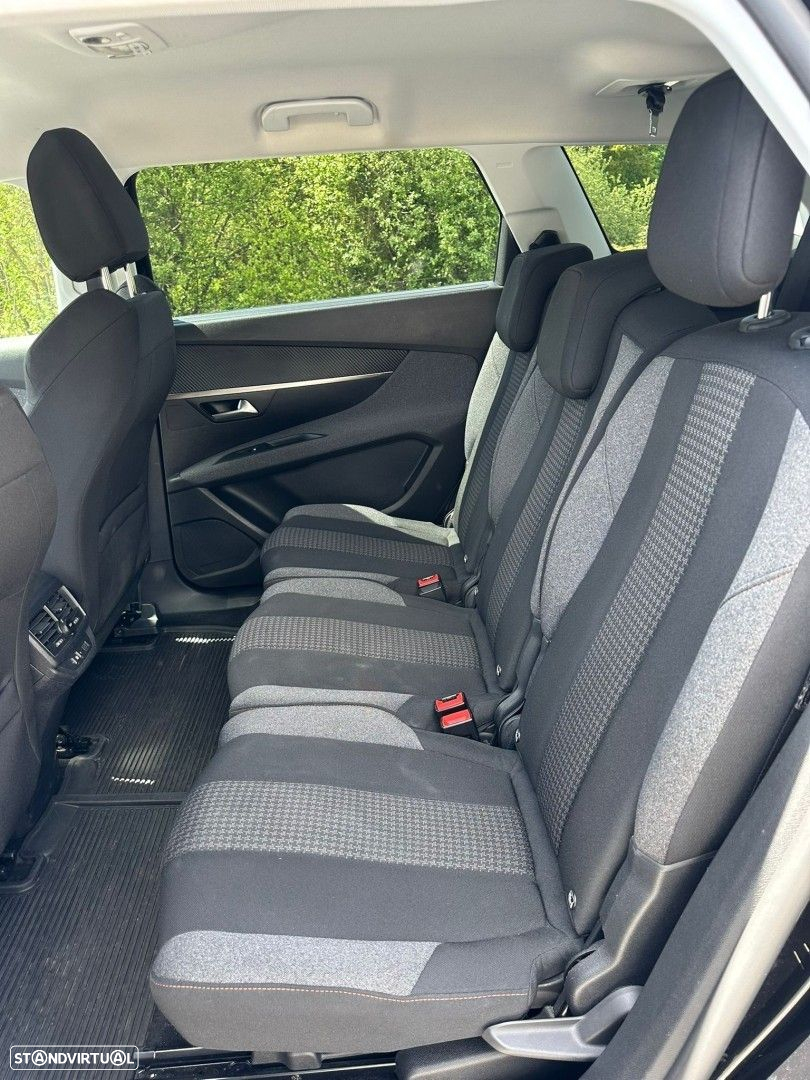 Peugeot 5008 1.5 BlueHDi Active - 11