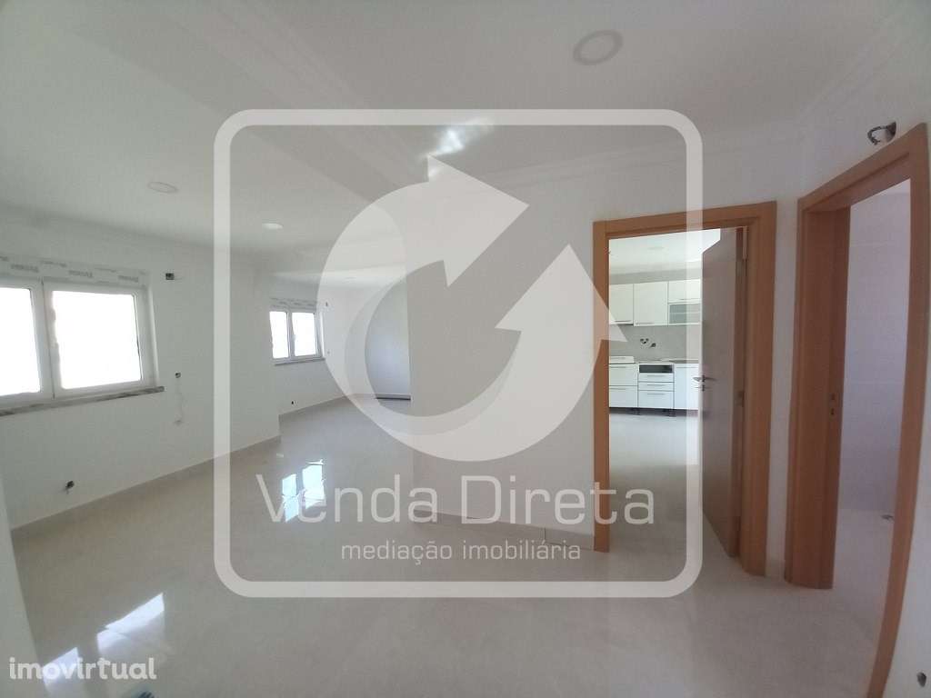 Excelente Moradia T5 totalmente Remodelada, nos Foros da Amora - Se... - Grande imagem: 5/23