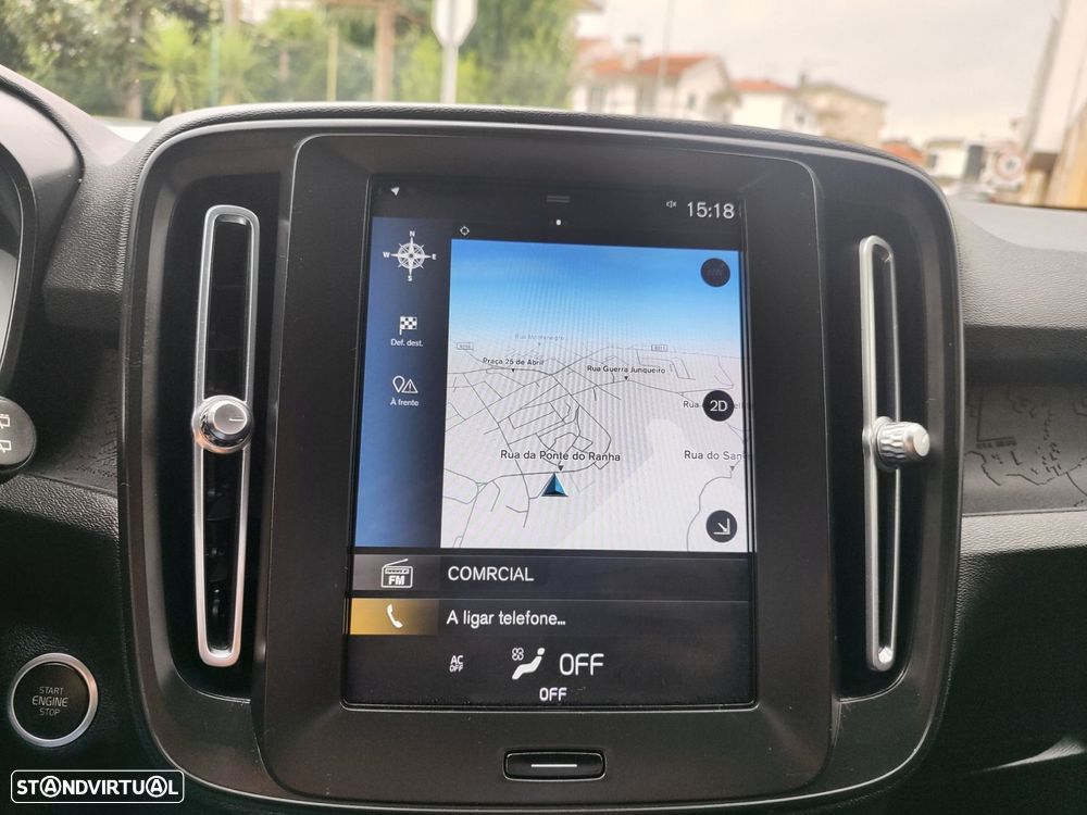 Volvo XC 40 2.0 D3 Momentum Core - 21