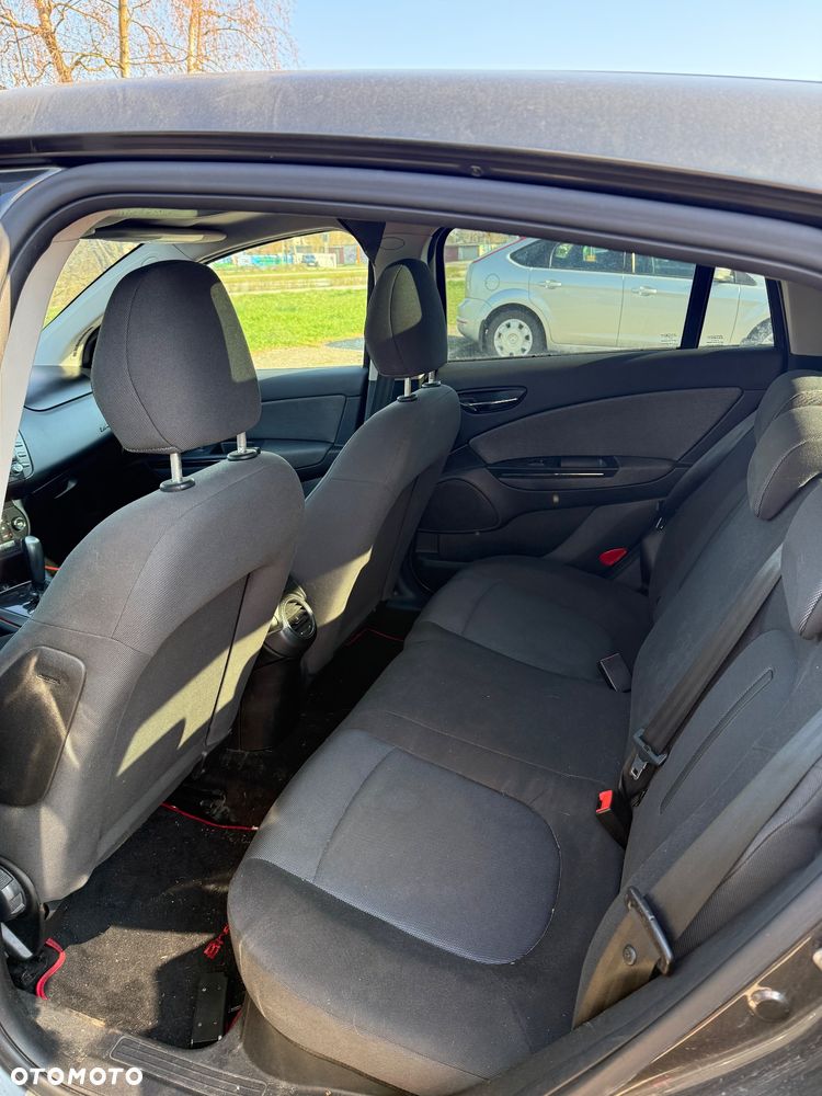 Fiat Bravo 1.6 Multijet 16V Dynamic - 9