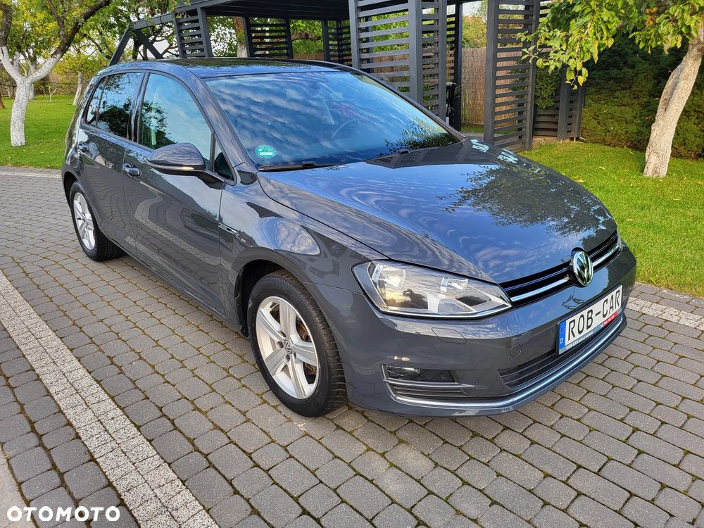 Volkswagen Golf 2.0 TDI BlueMotion Technology Lounge - 2