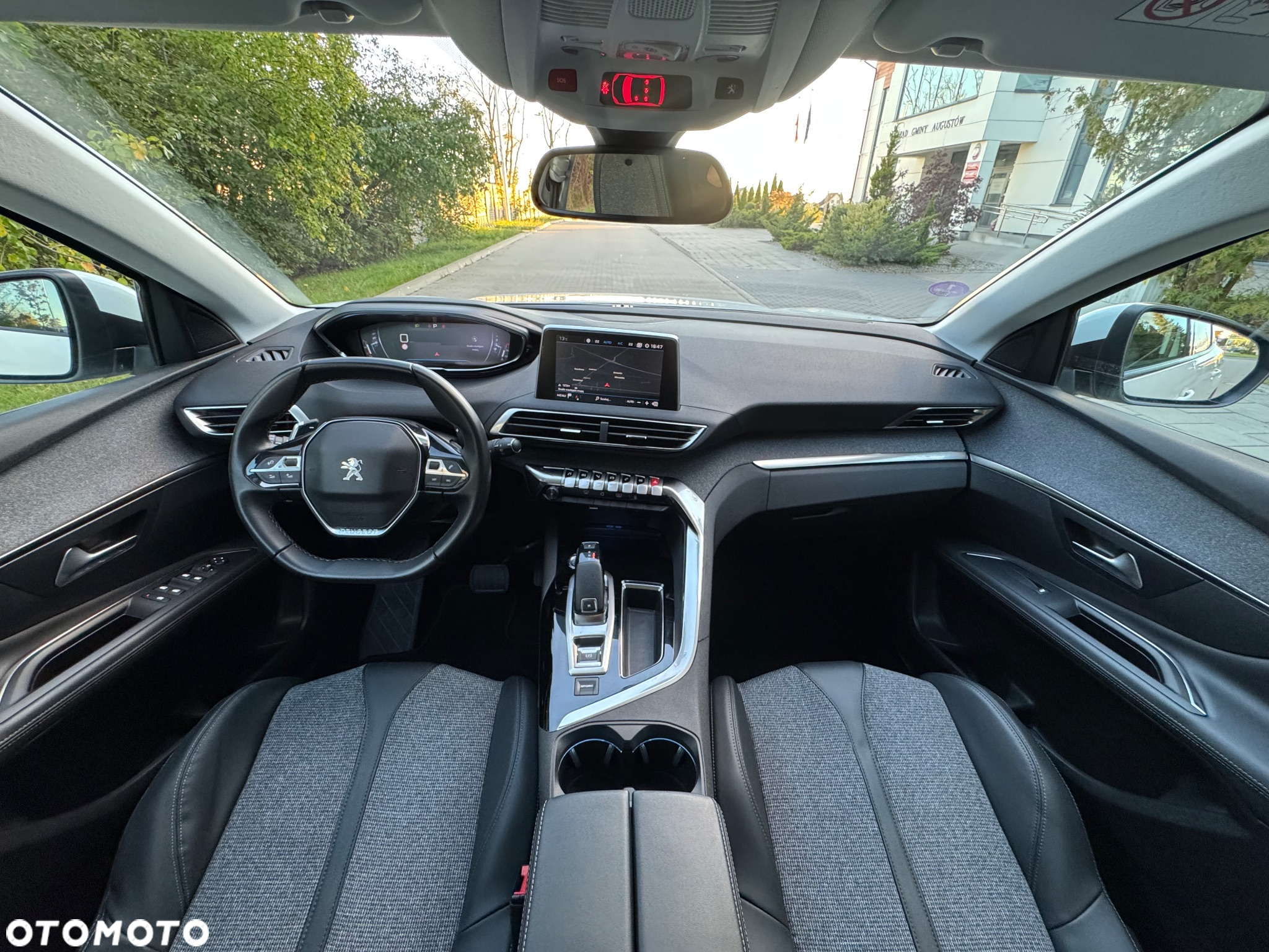 Peugeot 3008 PureTech 130 Stop & Start GPF EAT8 Allure Business-Paket - 23