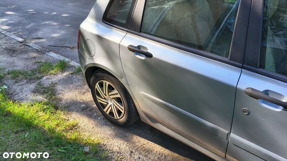 Fiat Stilo 1.4 16V Actual - 7
