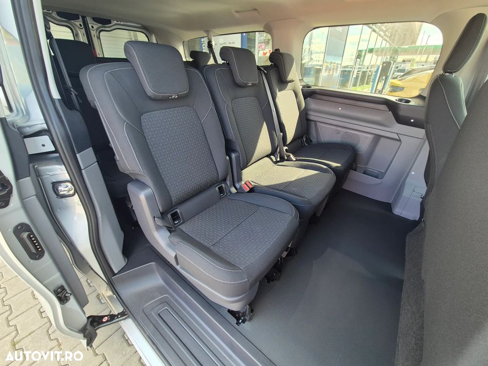 Ford Transit Custom - 13