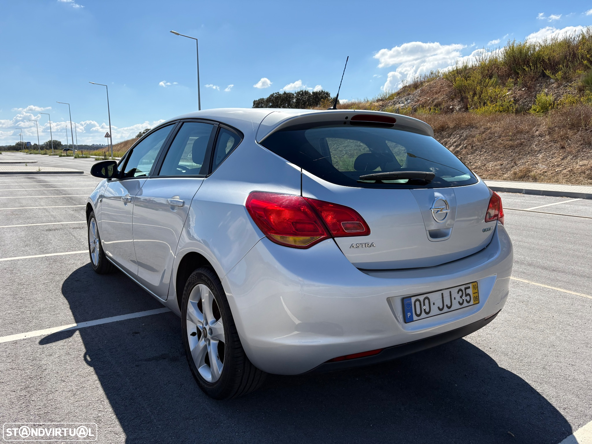 Opel Astra 1.3 CDTi Enjoy S/S 104g - 8