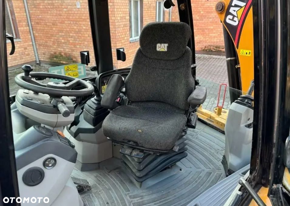 Caterpillar CAT 432 E , ROK 2007 - 8