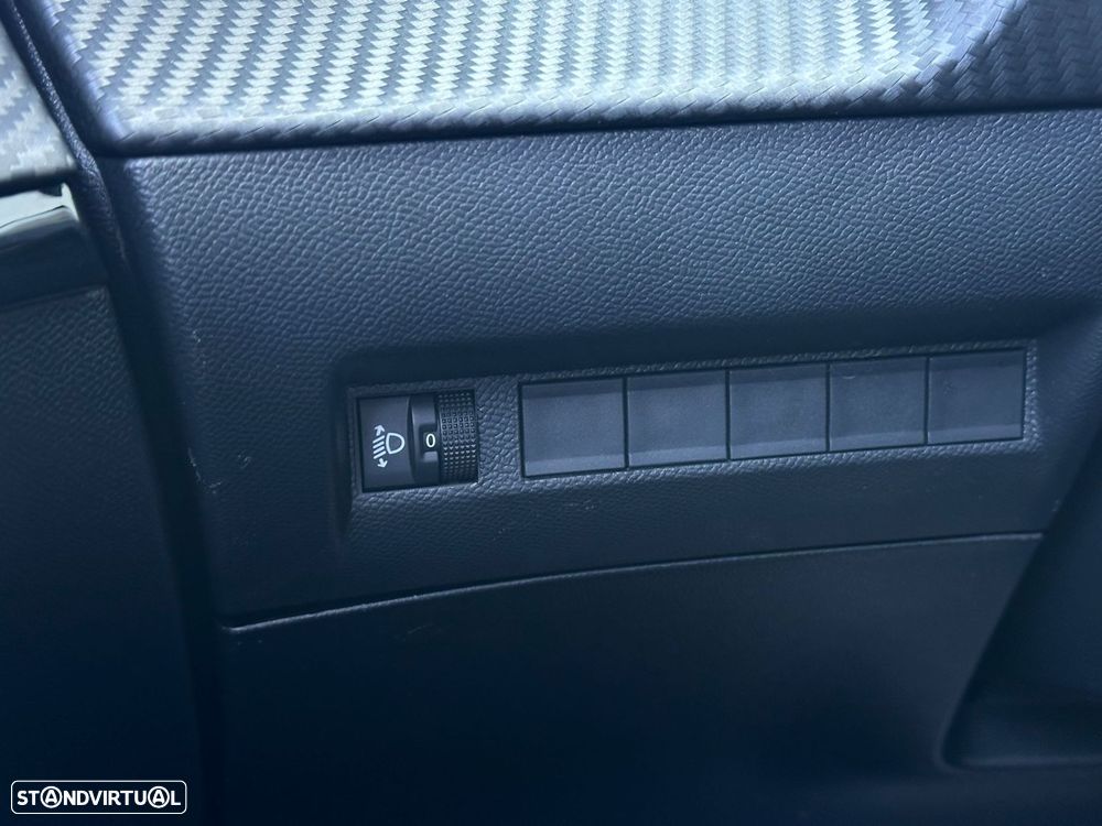 Peugeot e-208 50 kWh Style - 16