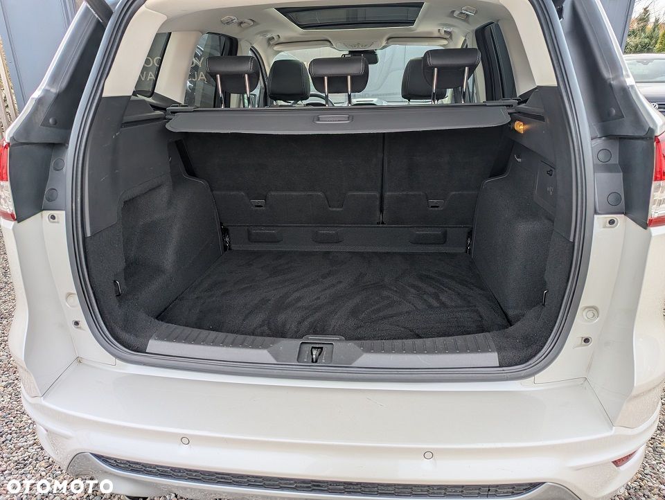 Ford Kuga 2.0 TDCi 4x4 Titanium - 29