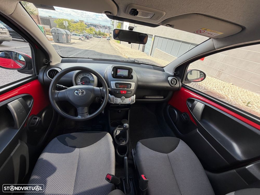 Toyota Aygo 1.0 + AC+VSC - 16