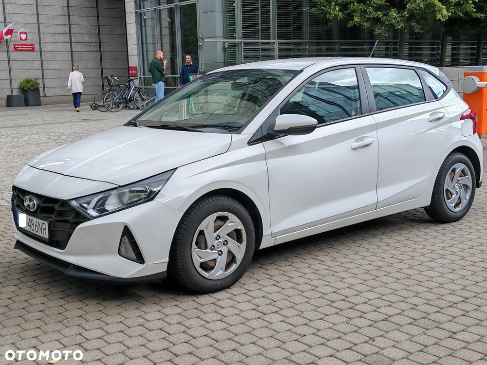 Hyundai i20 1.2 Pure - 12