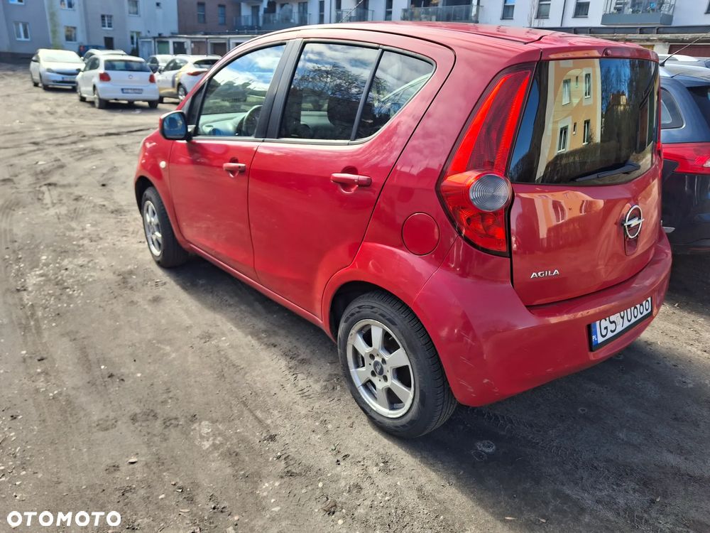 Opel Agila - 2