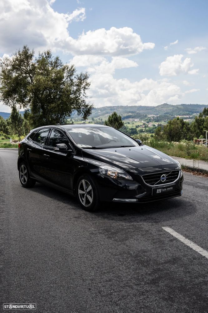 Volvo V40 D2 - 9