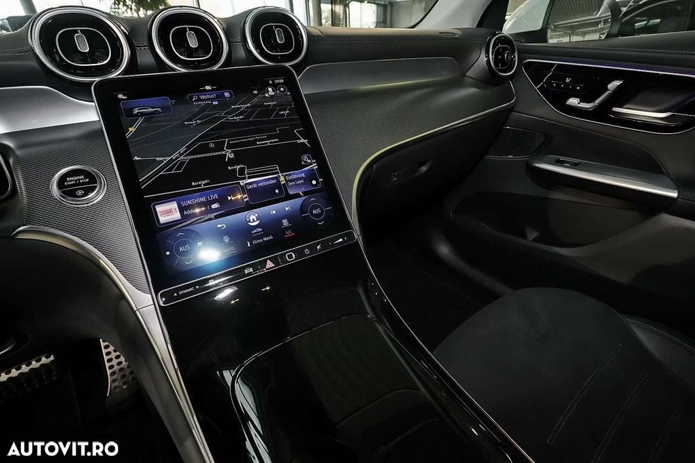 Mercedes-Benz GLC 200 4Matic 9G-TRONIC AMG Line Advanced - 9