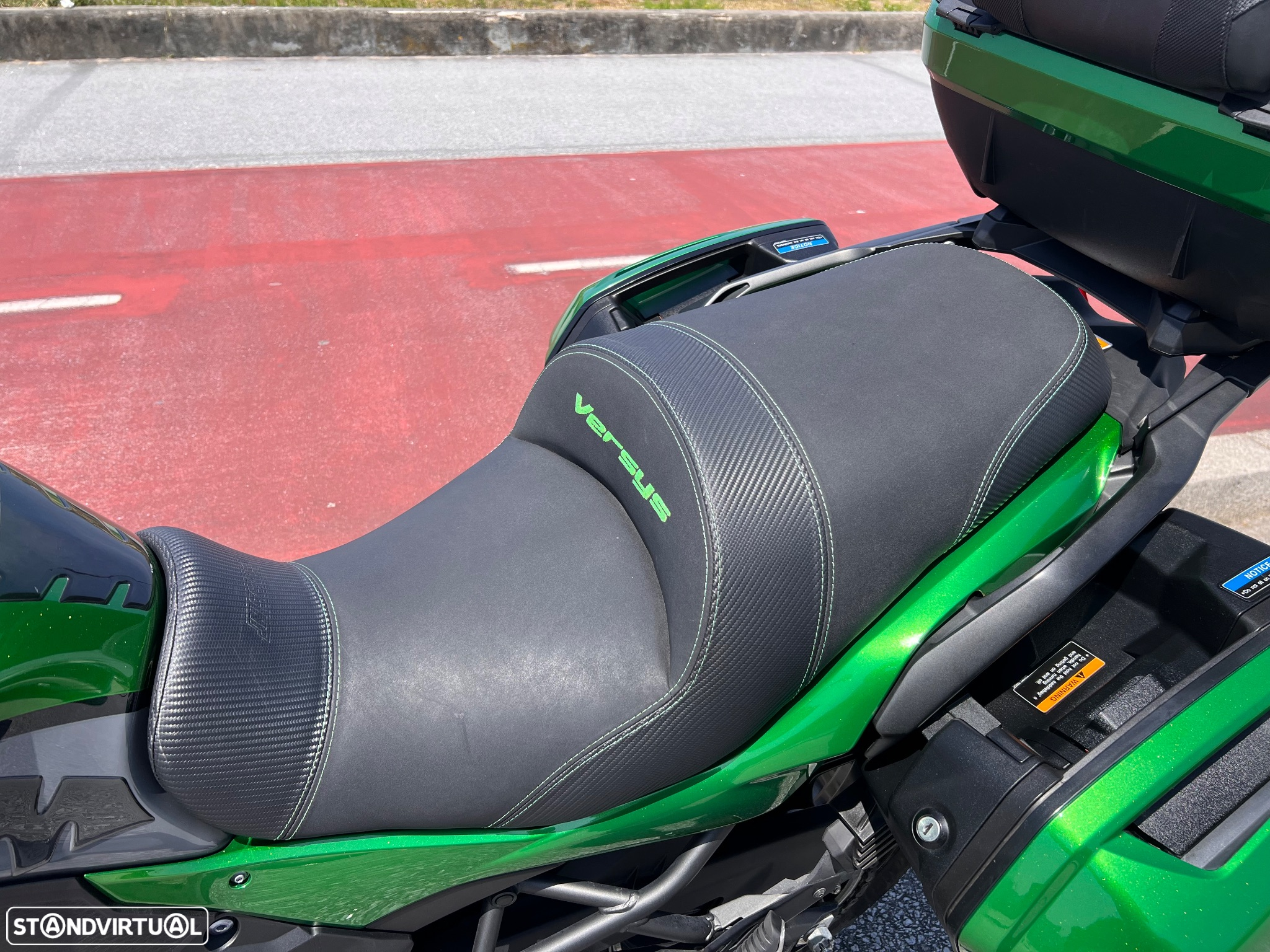 Kawasaki Versys Grand Tourer SE - 7