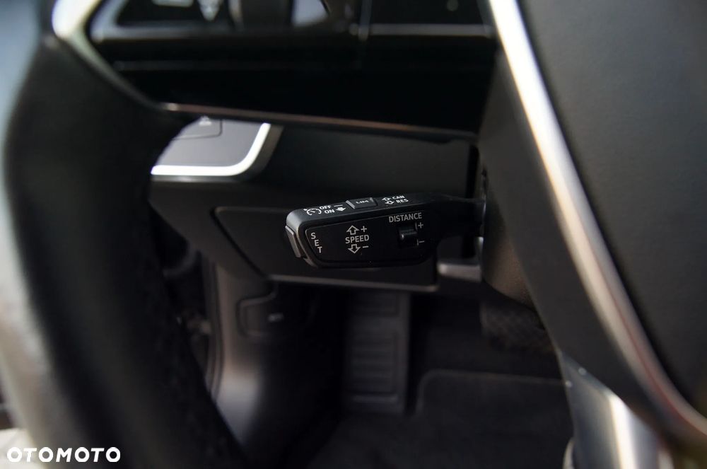 Audi A6 Avant 40 TDI quattro S tronic S line - 19