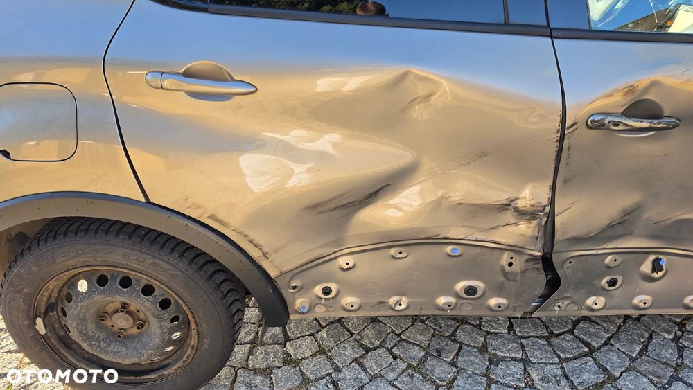 Renault Captur - 13