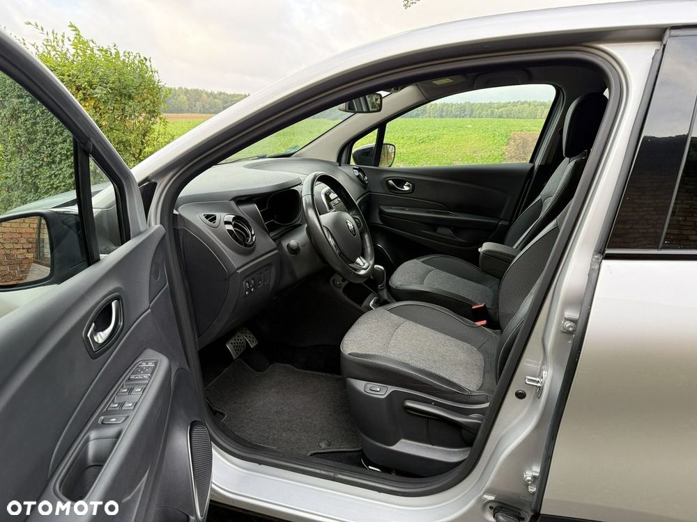 Renault Captur TCe 150 GPF INTENS - 21
