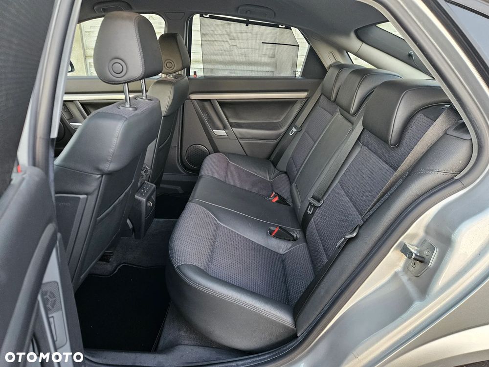 Opel Vectra 2.2 GTS - 21