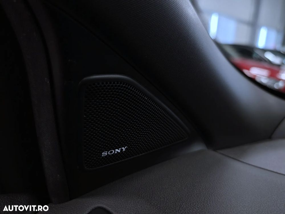 Ford Kuga 1.5 TDCi 2x4 Aut. ST-Line - 22