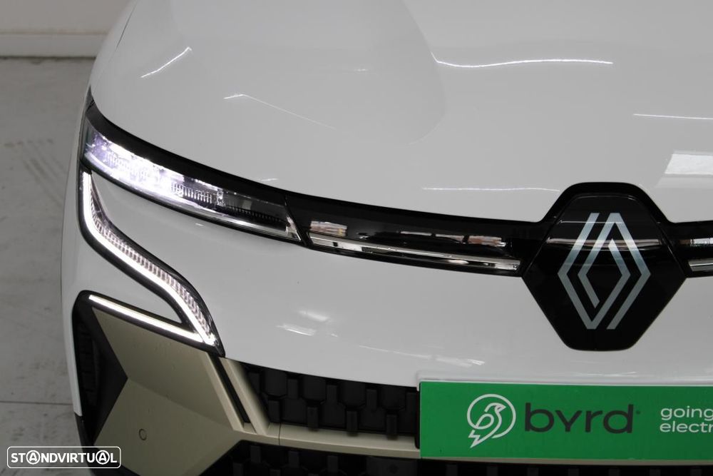Renault Mégane E-Tech EV60 Iconic Autonomia Conforto - 7