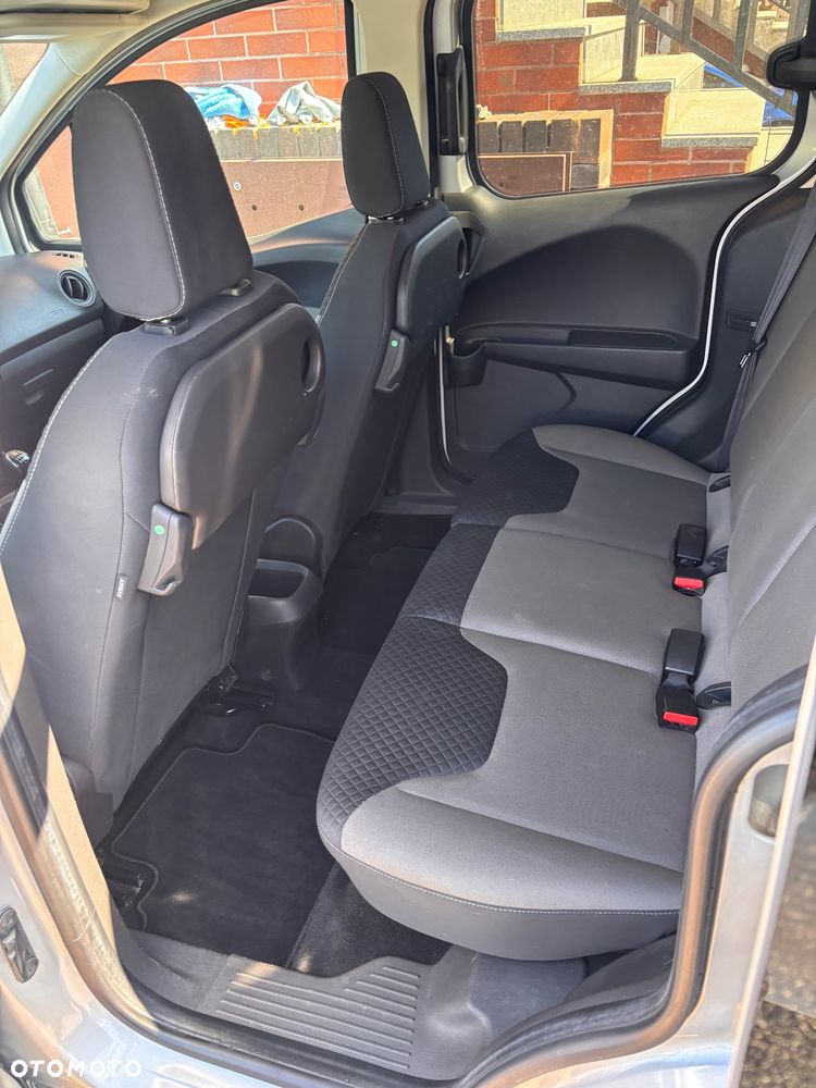 Ford Tourneo Courier 1.0 EcoBoost Trend - 7
