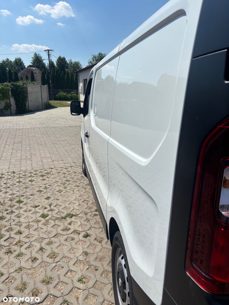 Renault TRAFIC - 16