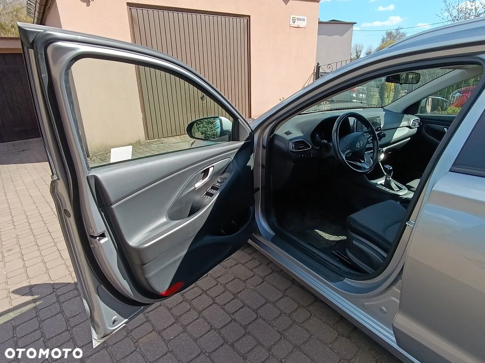 Hyundai i30 1.0 T-GDI Modern - 9