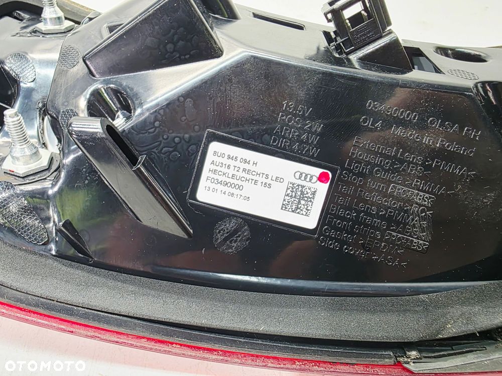 LAMPA PRAWY TYŁ LED AUDI Q3 8U 8U0945094H - 9