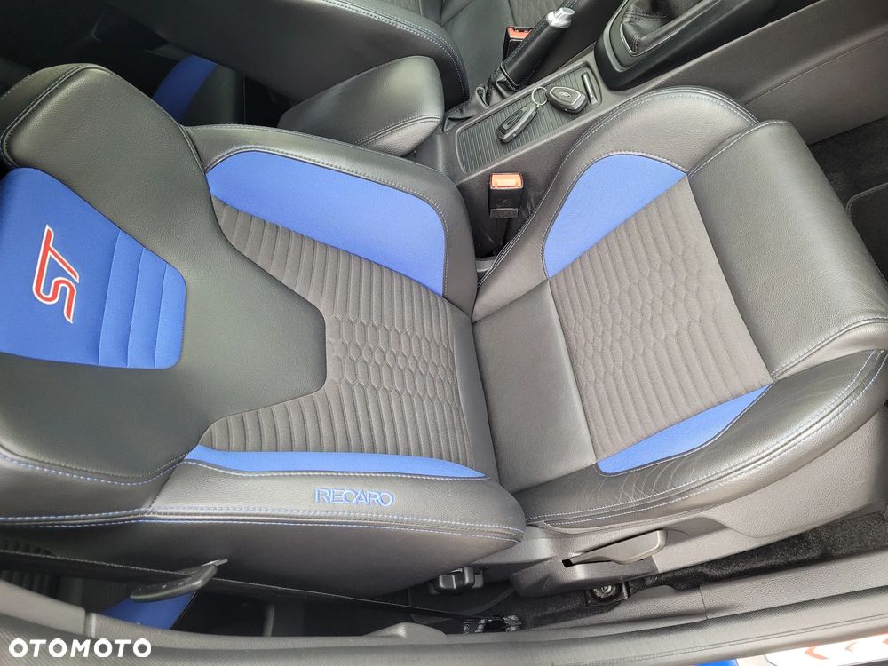 Ford Focus 2.0 TDCi ST mit Leder-Sport-Paket - 21