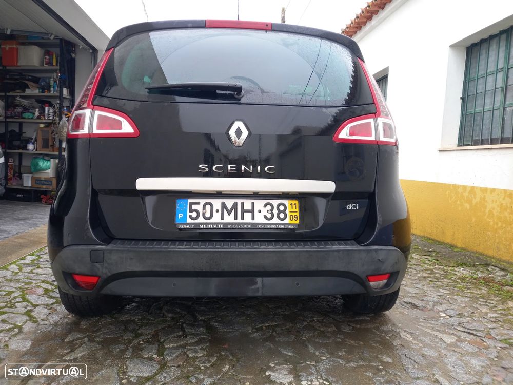 Renault Scénic 1.5 dCi Dynamique S - 3