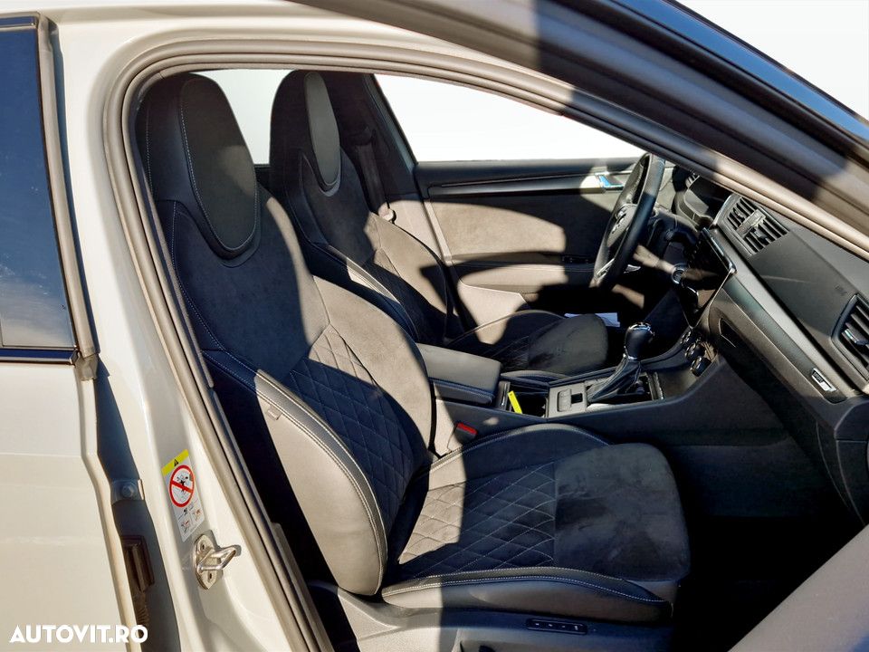 Skoda Superb 2.0 TDI DSG Sportline - 14