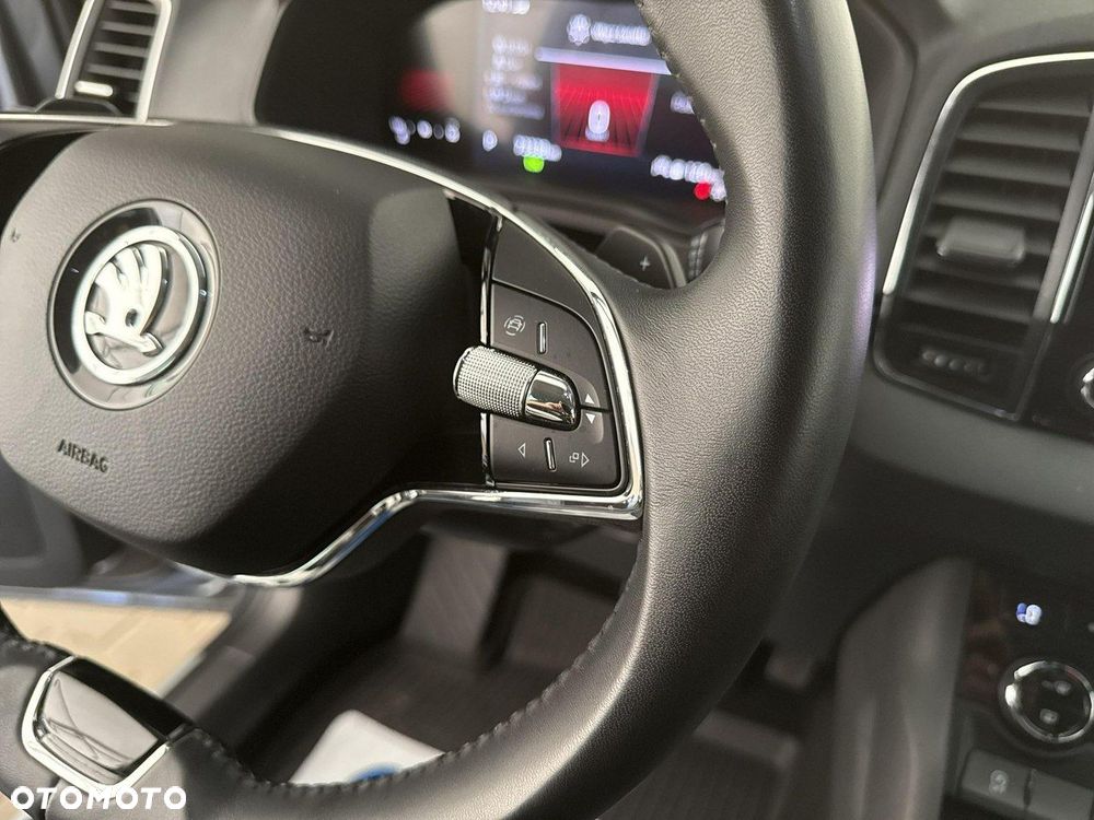 Skoda Karoq 1.5 TSI ACT 4x2 Style DSG - 24