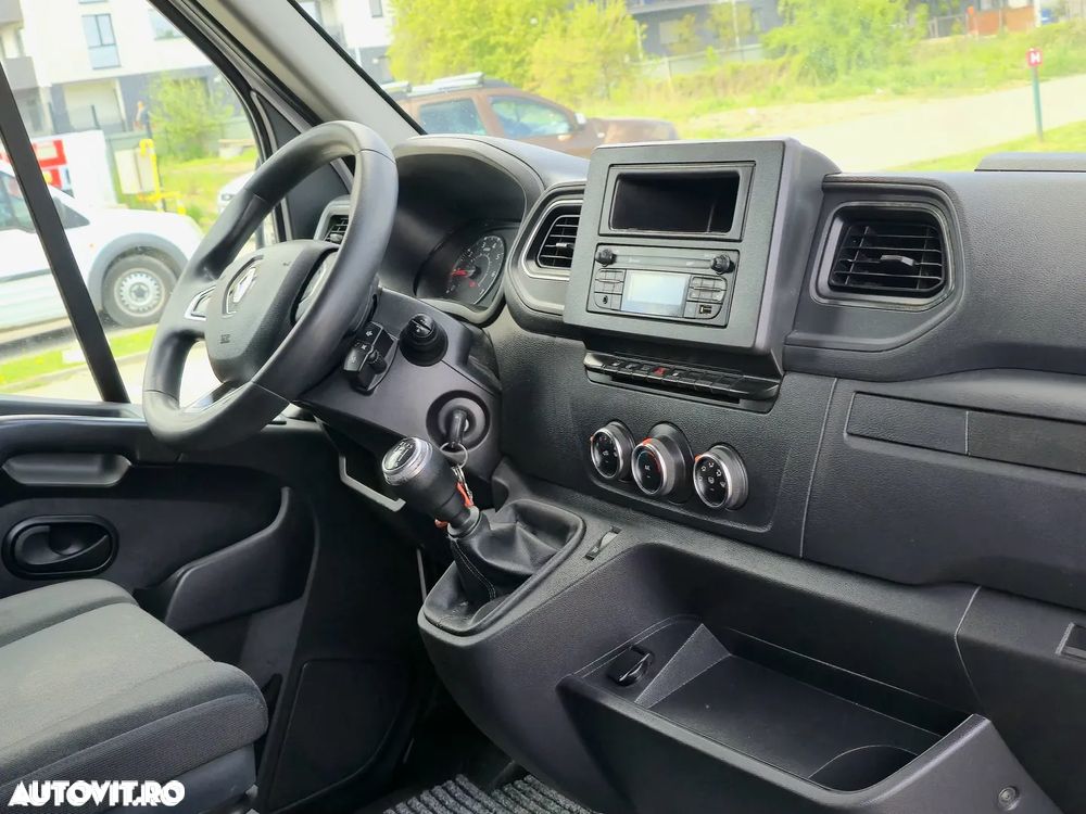 Renault Master - 12