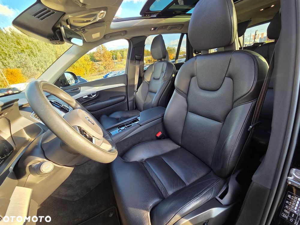 Volvo XC 90 T8 AWD Plug-In Hybrid R-Design 7os - 26