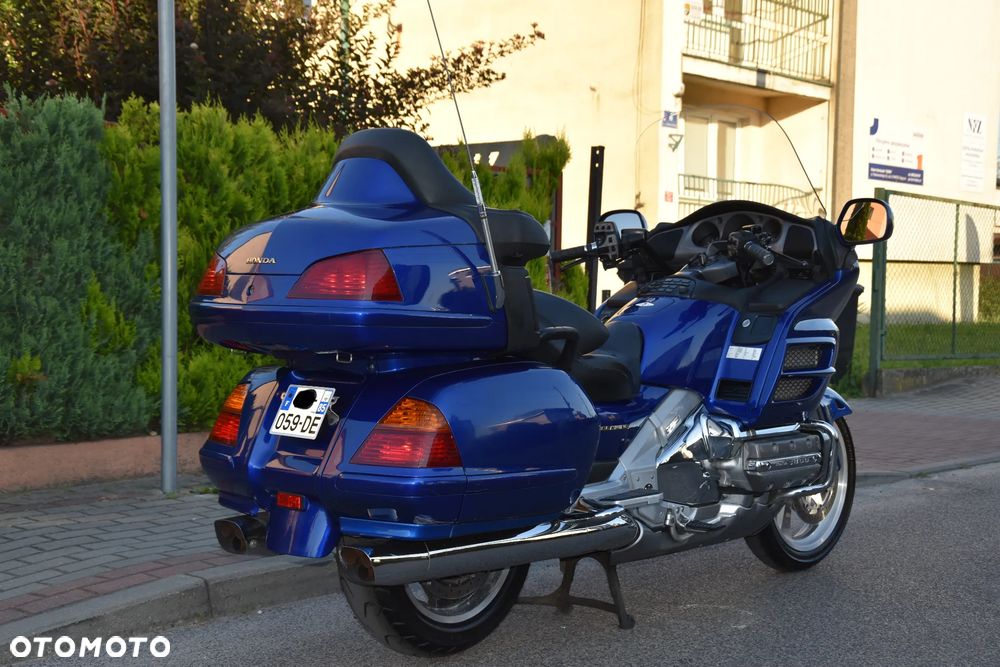 Honda GL - 11