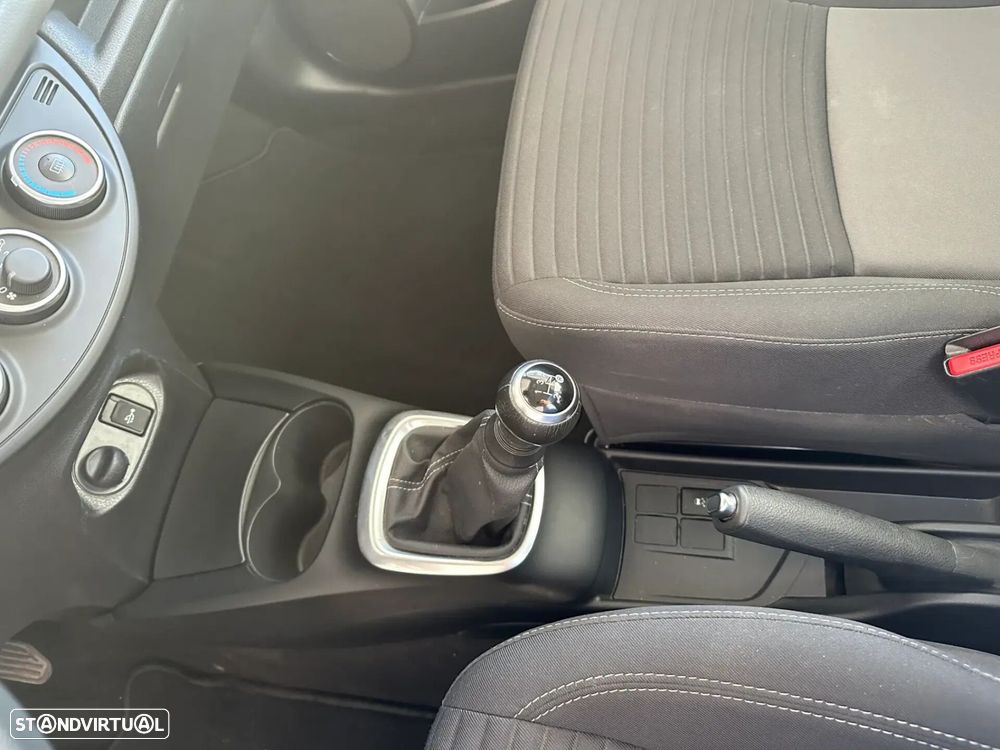 Toyota Yaris - 14